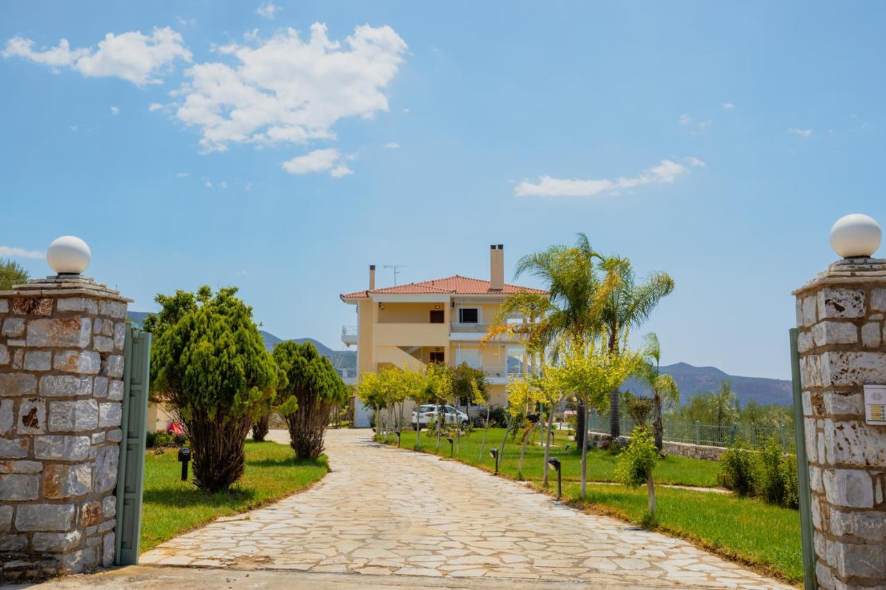 Cleopatra'S House Διαμέρισμα Καλαμάτα Εξωτερικό φωτογραφία
